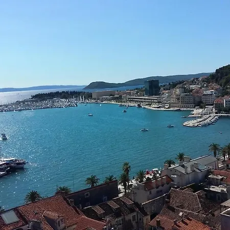 In Split-place To 斯普利特