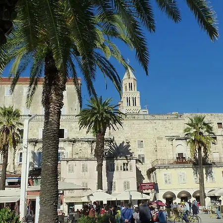Apartman In Split-place To Split