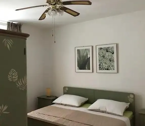 In Split-place To Apartament *