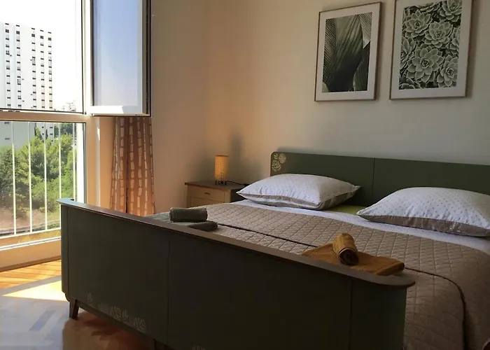 Apartament In Split-place To *